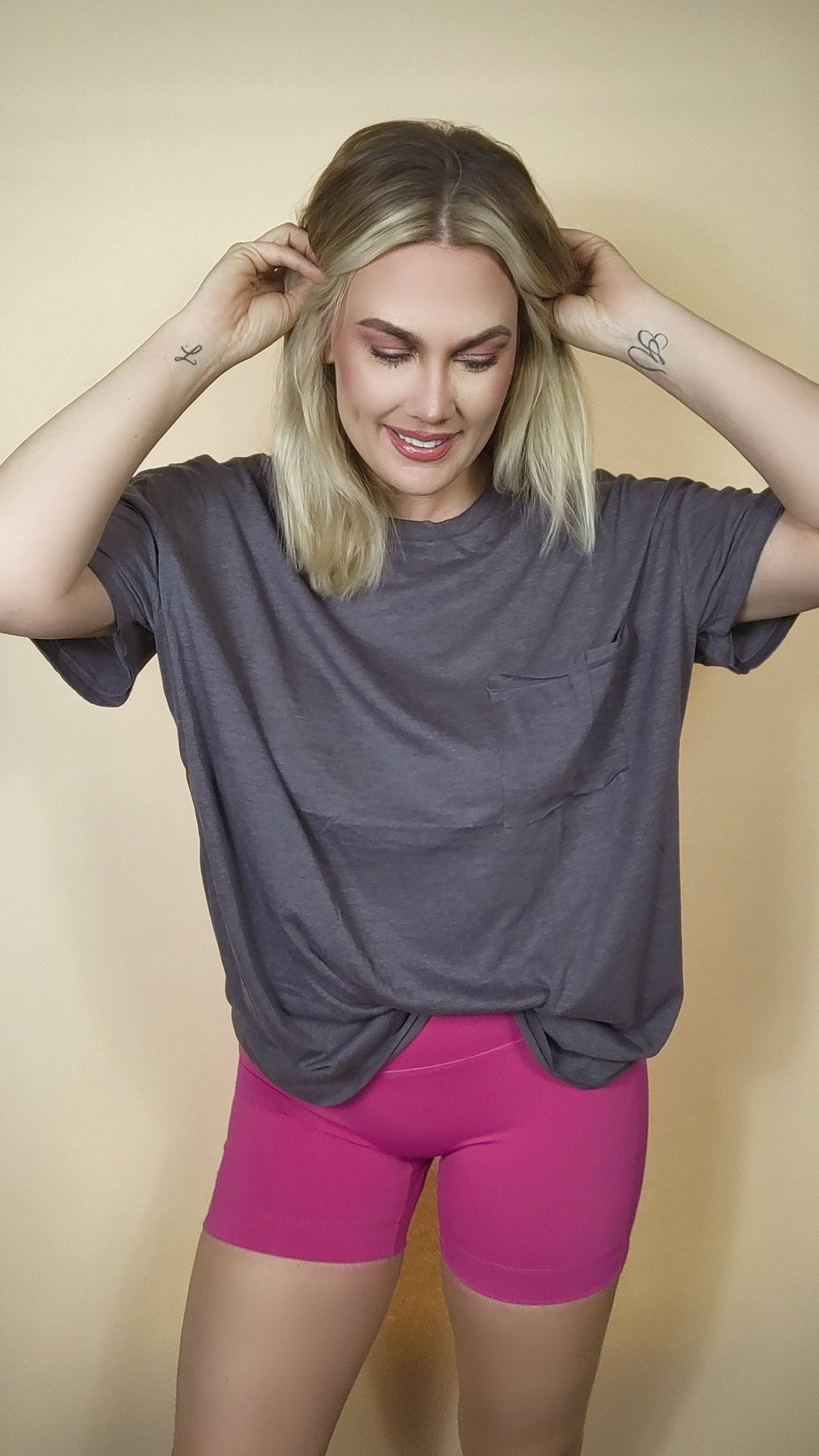 Raw Edge Tee Basic